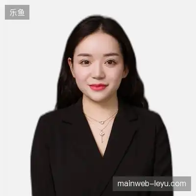 侯娜翔